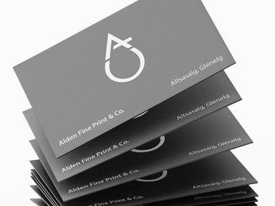 定制名片 300 克/平方米 哑光/光面 数码印刷 塑料纸 牛皮纸 纸板 涂层艺术印刷